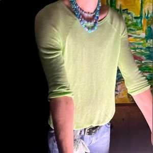 Cynthia Rowley, light green, long sleeve, light tee and a size M
